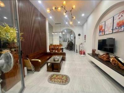 NHÀ MẶT TIỀN CHÍNH CHỦ Ở BÁN Đừờng Lê Phụ Trần, TP Quy Nhơn