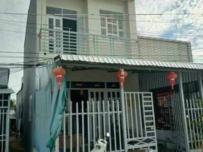 Cần bán nhà đẹp tại Đường Cái Tắc - Thông Lưu , ấp Đông Bình , xã Hoà An , Tp Cao Lãnh .