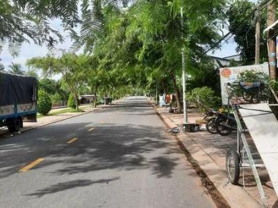 BÁN CẶP NỀN đường Lộ Hòa Đông, Cách chợ Hòa An 1km cách chợ Cao Lãnh 3km