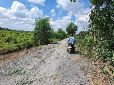2 nền sổ liền kề mặt tiền đường đá xanh 7m đông dân cư Bình Đức ,Bến Lức ,Long An