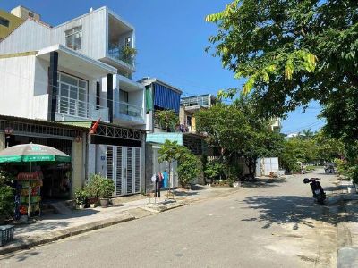 Nhà 2 Tầng - Sát Bệnh Viện Chấn Thương Chỉnh Hình - Ra Phạm Văn Đồng chỉ 50m.