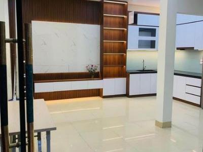BÁN NHÀ 4 TẦNG PHỐ TẠ QUANG BỬU TRUNG TÂM BÁCH KHOA