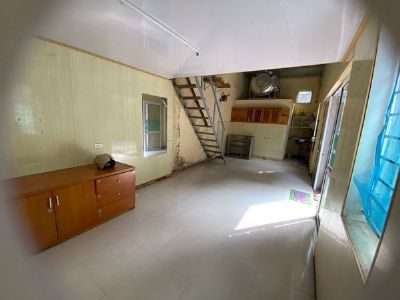 Cho thuê lâu dài nhà 1,5 tầng khu vực giải phóng, cư dân đông đúc, tấp nập, gần chợ, gần trường, bv