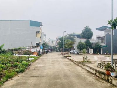 Gia đình có việc cần bán ô đất diện tích 81m2 full thổ cư giá 1tỉ6xxtr ở khu Hóc Quẹt Minh Phương