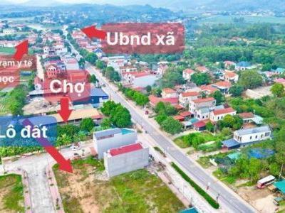 CỰC PHẨM LÔ GÓC 2 Mặt tiền đường nằm sát với chợ Cầu Tre Hồ Sơn Tam Đảo