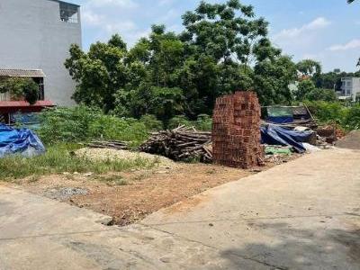 Cần bán ô đất khu 2 Vân cơ_ Việt Trì đường thông 2 ô tô tránh nhau thoải mái.