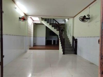 Nhà cho thuê nguyên căn khu vực Mỹ Bình nhà 1 trệt 1 lầu 2 phòng ngủ.