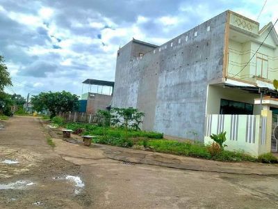 CẦN BÁN LÔ GÓC 167m2 KDC NGHĨA THƯƠNG QUẢNG NGÃI ĐẤT ĐẸP NHƯ HÌNH GIÁ 1 tỷ 0xx !