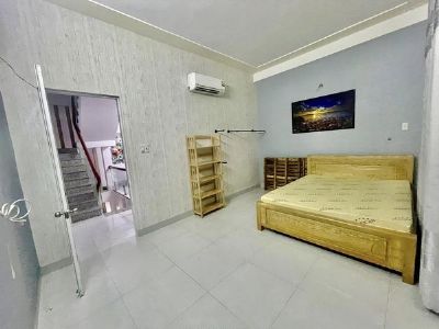 CHO THUÊ NHÀ NGUYÊN CĂN MẶT TIỀN CHÀNG LÍA  GẦN MAI HẮC ĐẾ QUY NHƠN BÌNH ĐỊNH