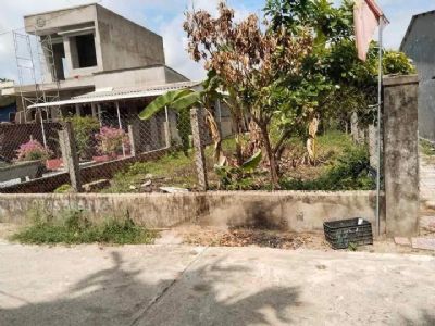 Tam ngọc cách đường thanh hoá 200 m dt 216 m v có 100 m đât ở  7 x 31 hướng đông nam