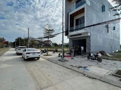Chính chủ gửi bán 03 lô đất mặt đường thuộc thôn Đồng Vạn xã Ứng Hoè huyện Ninh Giang HD.