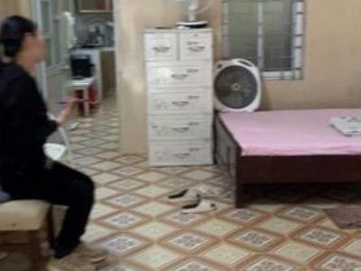 Em có nhà c4 mới tinh diện tích 60mv cho thuê tại ngõ trong chợ Hồ Máy Sứ Hải Dương