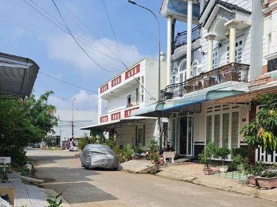 Nhà thuê rộng rãi- Kdc Thới Nhựt 2, P.An Khánh, Q.Ninh Kiều. Giá 7 triệu, cọc 1 tháng.