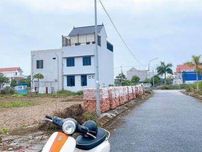 Chủ gửi  lô đất Biệt Thự 379 Hưng Hà Thái Bình