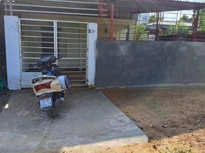 Chỉ với 580tr quý khách có ngay 1 căn nhà c4 Đông Phong Lai Châu đg to ô tô đánh võng tận nhà