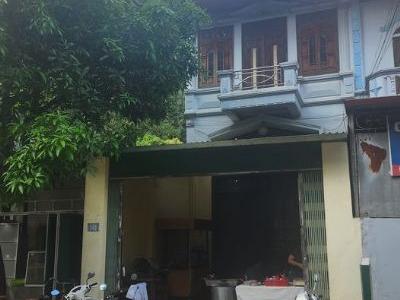 Gia đình có nhà 2,5 tầng mặt đường Tam thanh, gần động Tam thanh Lạng Sơn