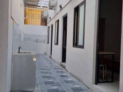 Phòng khép kín mới tinh. Sau bia Kanpai, Nông Trang. Việt Trì Phú Thọ