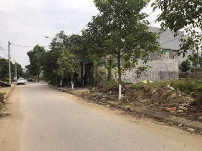 Em có mảnh đất cần bán tại tổ 7, chí kiên sau ubtpbk  Dt: 75m  Giá: 980tr