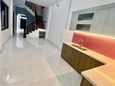 Cho thuê nhà 3 tầng, khu cống ngóc, phường trần nguyên hãn. Tp bắc giang