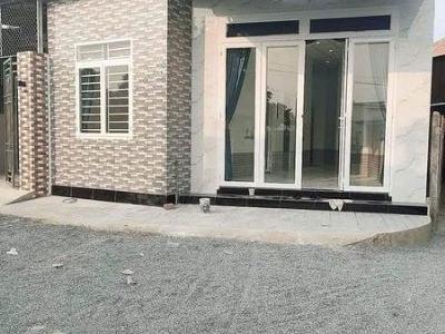 Nhà Bàu Năng đường 8m. Nhà 1pk. 2 phòng ngủ. Wc bếp đầy đủ Giá 560tr.còn thương lượng