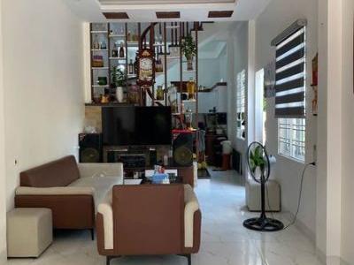 Bán nhà 3 tầng đoàn thị điểm thuộc tổ 2 phường tân hoà, Hoà Bình lô góc