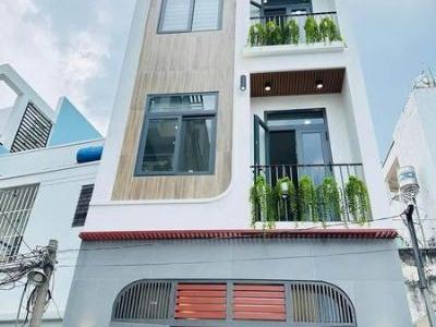 LÊN SÓNG NHÀ PHỐ ĐƯỜNG DƯƠNG QUẢNG HÀM - PHƯỜNG 6 - GÒ VẤP
