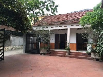 Cho thuê nhà Địa chỉ cổng trường tiểu học Minh Nông ,thành phố Việt Trì, tỉnh Phú Thọ.