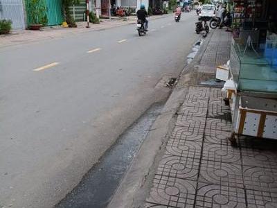 - Cho thuê mặt bằng đường Đoàn Thị Nghiệp ( đầu đường cách ngã tư Lý Thường Kiệt 30m).