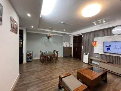 Cho thuê căn chung cư cao cấp Trung Đức,mặt đường Lê Lợi,vị trí trung tâm với mọi tiện ích