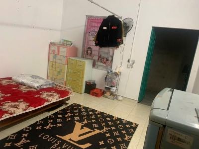 khách chuyển đi nên nhà em thừa 01 phòng trọ tổ 11, phường phan thiết, tp Tuyên quang