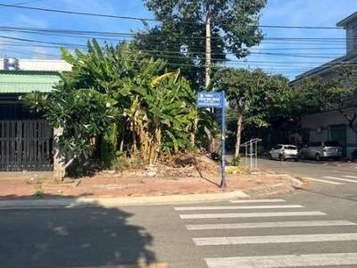 HÀNG NGỘP GIÁ ĐẦU TƯ LÔ GÓC 2 mặt tiền đường Phan Bội Châu - Hà Huy Giáp