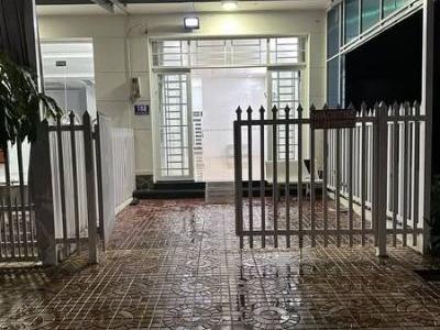 Cho thuê nhà Cấp 4 mặt tiền đường Nguyễn Trường Tộ, Bình Khánh, Long Xuyên, An Giang