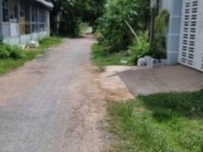 Cần bán gấp nhà còn mới nhánh 3 trục thẳng bên khu Đồng xanh, Đa cần, Hòa Thuận.