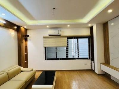 Chú ruột gửi nhờ bán Hạ yên quyết - Cầu Giấy 32m2 trên sổ_mặt tiền 5m Ô Tô