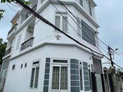 Homestay 3 tầng phan bội châu thông điện biên phủ cạnh bên chợ bến ngự Huế Giá rẽ 2tyxxx