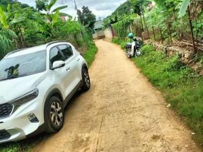 Cần bán mảnh đất rộng 5.000m2. có 850m thổ cư. Tại bản bó cón_phường chiềng an. Tpsl.lh 0987069889