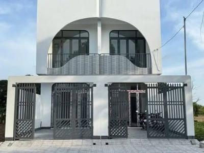 Nhà Bán mặt tiền đường 9B KDC 5A Sóc Trăng DT 5m x 25m