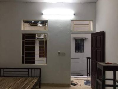 Nhà mình còn phòng trọ cho thuê phòng rộng 30 m2. công trình khép kín Bích Đào Ninh Bình