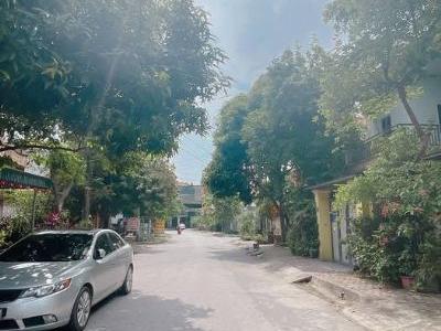 Đất Thanh Miếu Việt Trì trục chính Đồi Cam