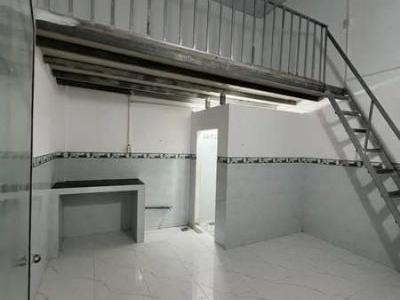 Em còn 1 phòng trọ trống đường ngô văn sở 1tr800 có mấy lạnh và phòng không mấy lạnh 1tr300