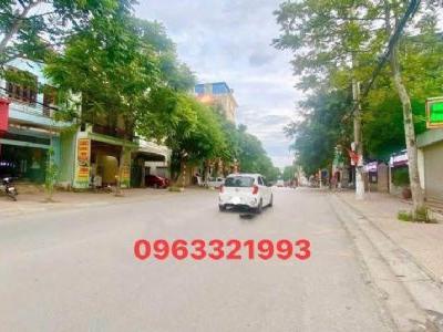 Bán nhà 2 tầng mặt đường Trần Đăng Ninh, Lạng Sơn  vị trí kinh doanh đẹp