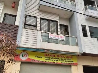 Cho thuê nhà 4 tầng số nhà 2014 đường trần phú phường nam cường thành phố lào cai