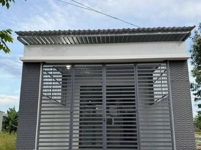 Nhà mới 100% KDC phường 4 Vị Thanh Hậu Giang