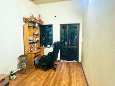 BÁN Nhà  2 tầng đường xe Ô tô  tránh nhau.Ngay giáp khu đô thị TÂN PHÚ HƯNG.