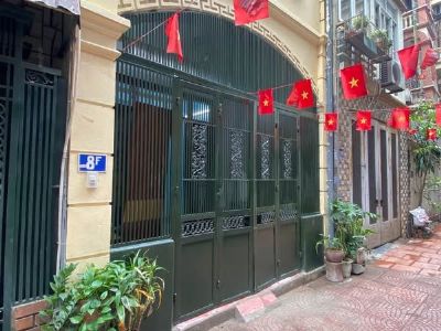 Chính chủ - Cho thuê nhà nguyên căn tại số 8F ngõ 81 phố Láng Hạ, quận Ba Đình