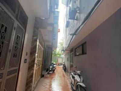 Nhà mới xây hiện đại, nội thất điều hoà, nóng lạnh, tủ, giường, quạt tt phường Mỹ Đình 1