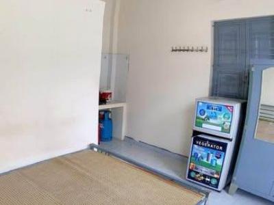 CHO THUÊ PHÒNG TRỌ cách khu công nghiệp châu sơn 500m.