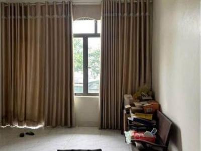 Em bán nhà 3 tầng dt 4,50 x 20m đối diện nhà văn hoá tổ 3 ỷ la Tuyên Quang