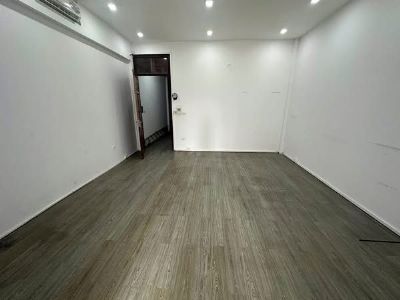 Cho thuê văn phòng 70M2 Mặt sàn TẦNG 2 Cầu Giấy