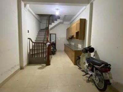 Chính chủ cho thuê cả toà nhà 6 tầng tại số 49b ngõ 139 phố nguyễn ngọc vũ Phường trung hoà
